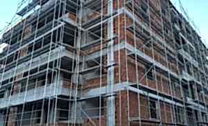 Güvenlikli Dış Cephe İskelesi Kurulumu